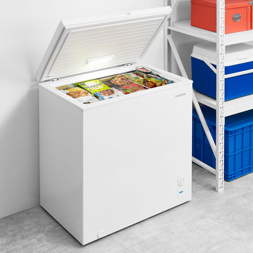 Insignia 7 Cu. Ft. Chest Freezer (NS-CZ70WH0-C)